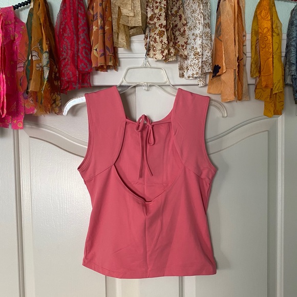 Vintage Cut out Back Blouse - Picture 4 of 6